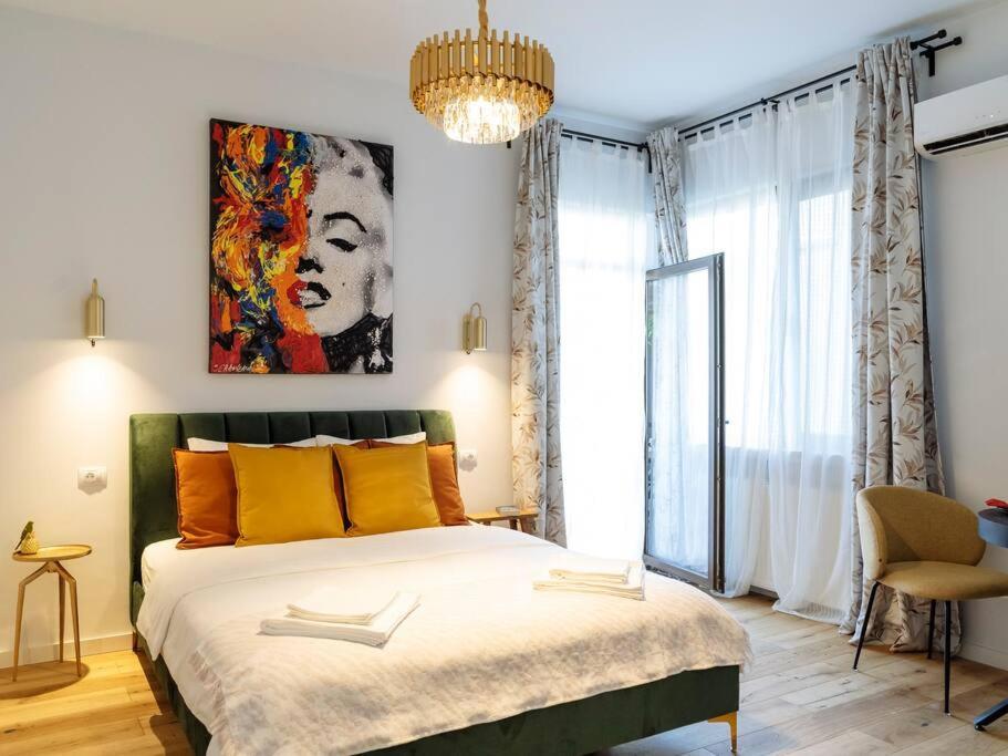 Le Bijou De Marilyn Bucareste Exterior foto